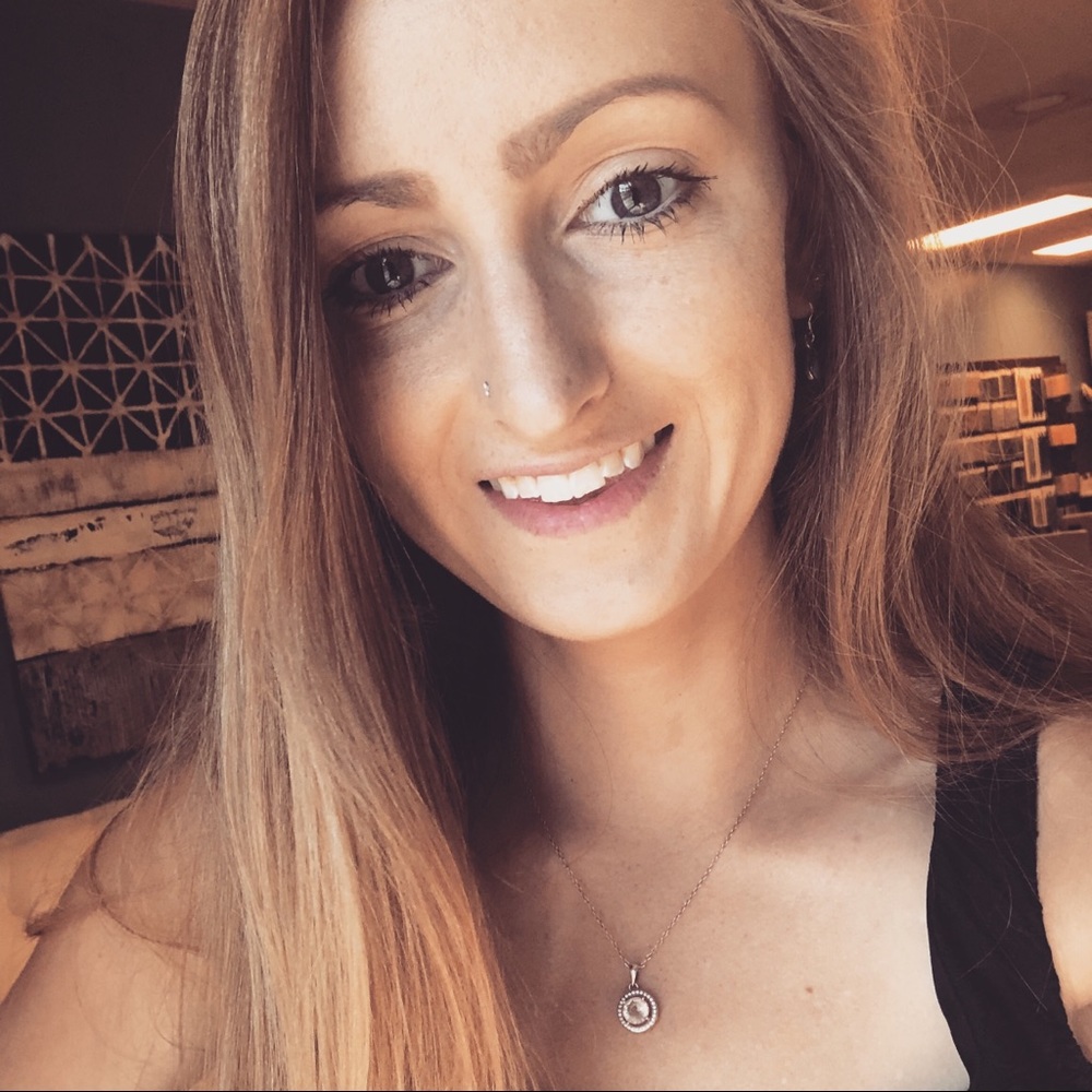Meet your Posher, Alison